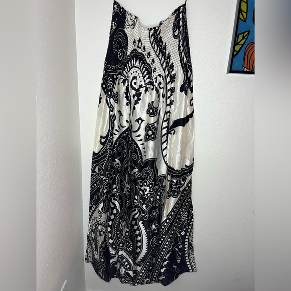 Cache Black and White Sleeveless Maxi Sundress 100% Silk - Picture 3 of 9